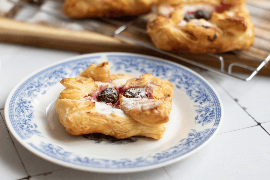 cream cheese cherry danish