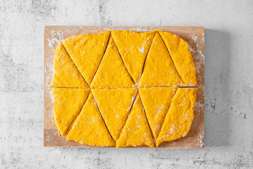 cutting the dough in 12 wedges