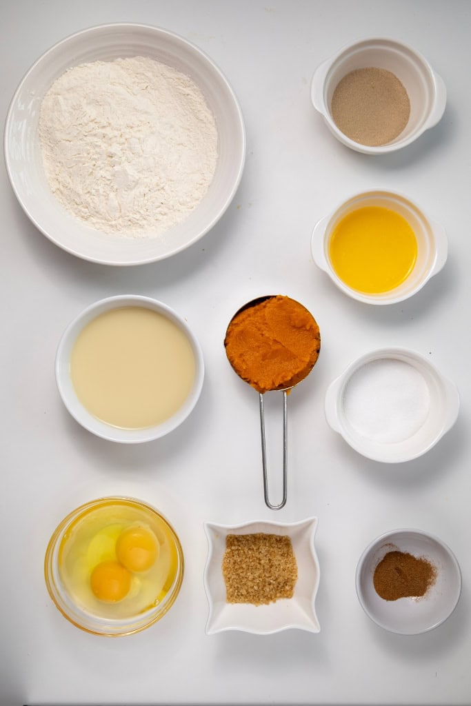 Pumpkin Cinnamon Rolls ingredients