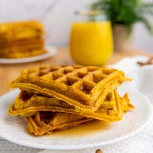 vegan pumpkin waffles
