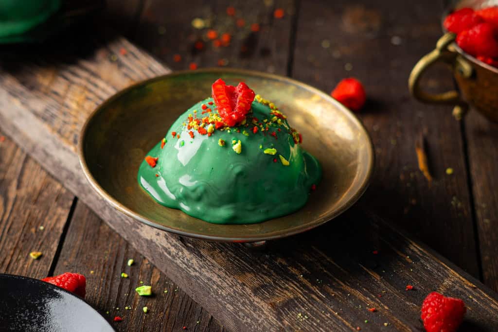 Pistachio Raspberry Mini Cheesecakes