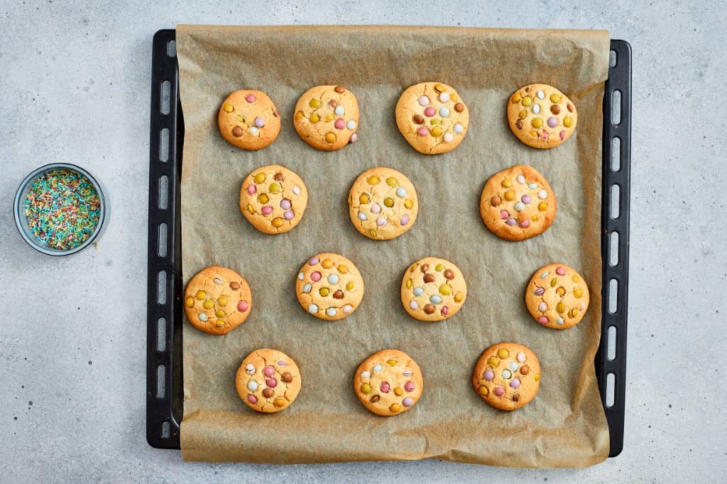 freshly baked Easy Easter Cookies