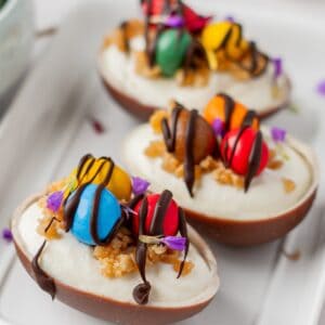 No Bake Easter Egg Cheesecakes