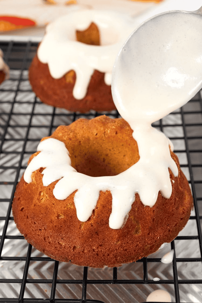 Pumpkin Pie Spice Mini Pound Cakes