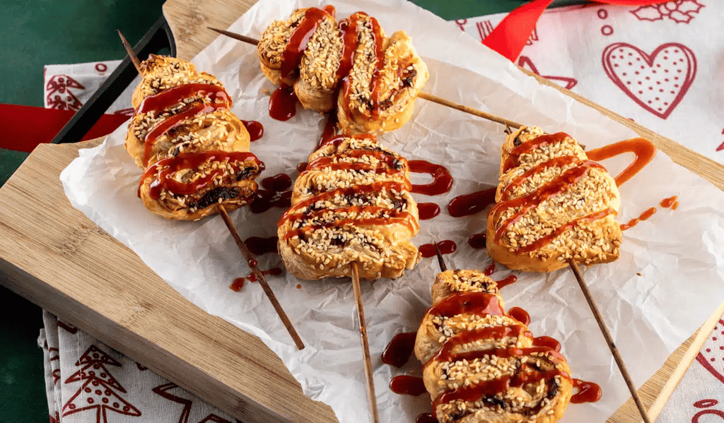 Savory Christmas Tree Puff Pastries