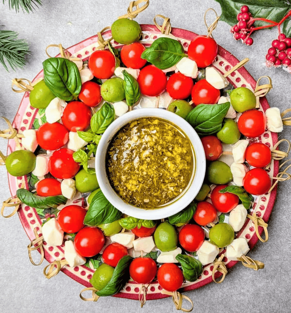 Caprese Salad Wreath