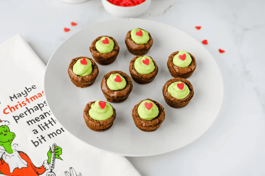 Grinch brownie bites